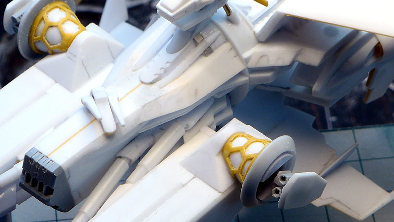強襲揚陸艦ソドン・工作中の写真