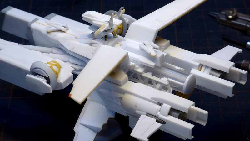 強襲揚陸艦ソドン・工作中の写真