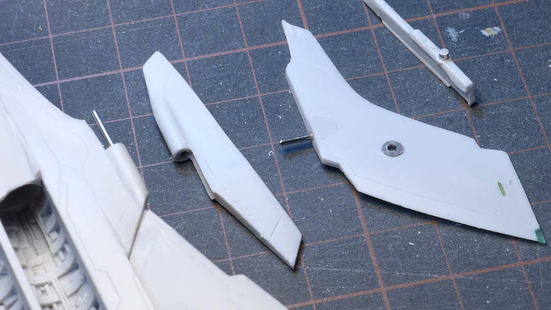 FFR-41MR メイヴ雪風・1/100スケール